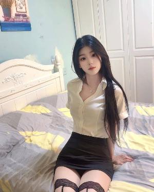 高跟制服大长腿
