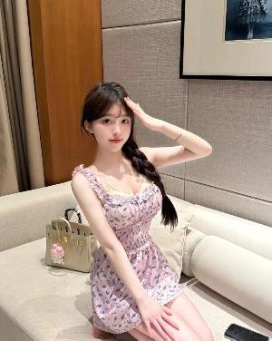 乌市白虎萝莉娜娜