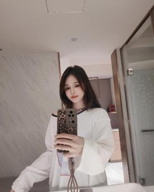 性感风骚的小财迷