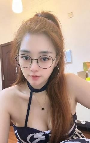 罗湖风骚D奶波波