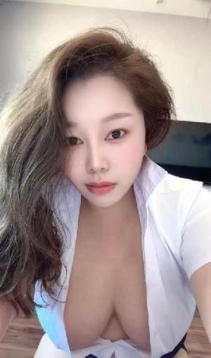 SM大奶风骚少妇