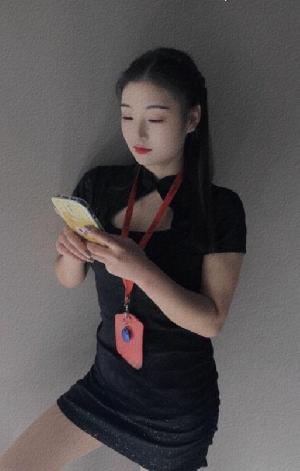 足浴小妹接私活捞外快
