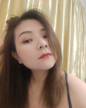 雨花贾西大胸美女