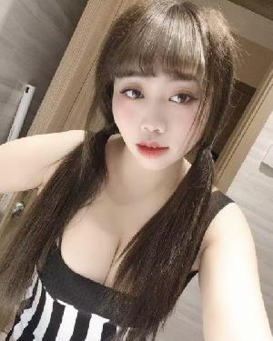 大奶子小姐姐樱桃