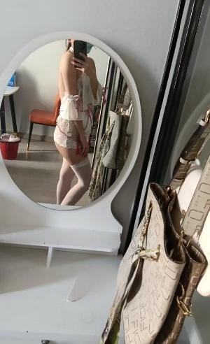 白虎老鸡李曼