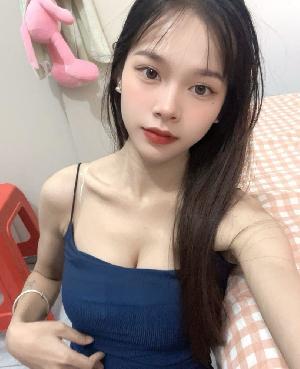 武侯性感大灯小尤物