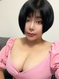 胸大臀肥短发服务型