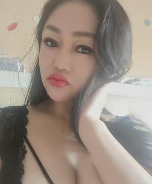 长腿熟女姐姐