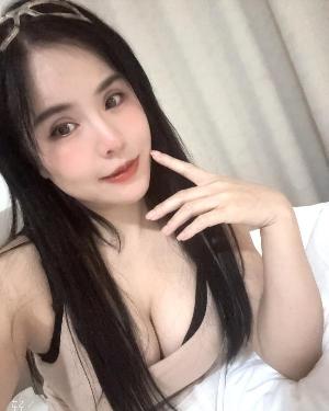 性感服务控大胸少妇