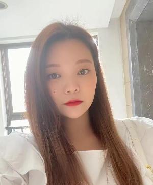 蜀山美艳少妇
