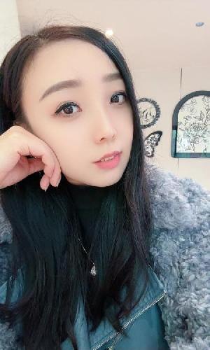 秦淮梦晨小姐姐
