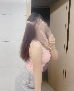 微胖极品美女