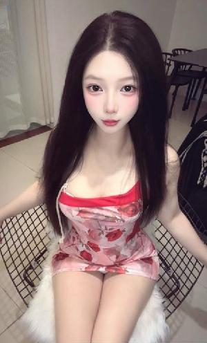 高挑长腿美女