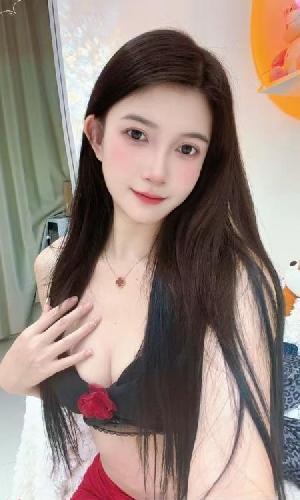 情趣制服诱惑小云朵
