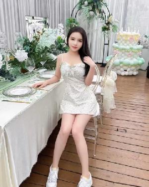 花边岭小御姐骚可