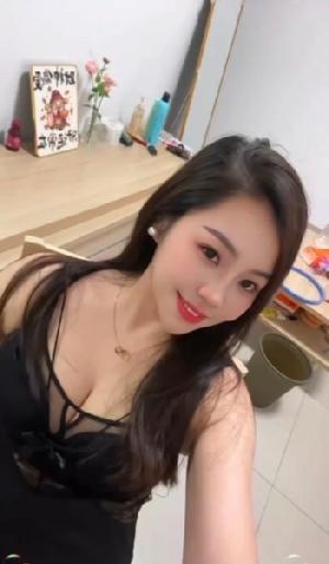 服务系性感气质骚妇