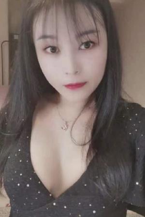 温柔大胸骚货妹子