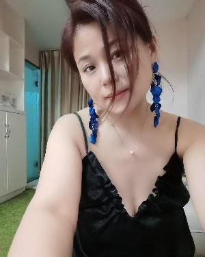 建邺风情韵味老板娘