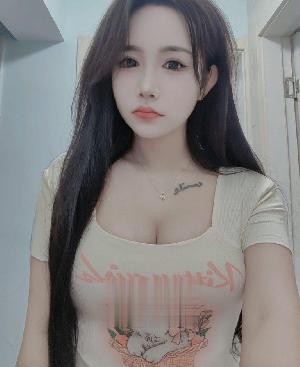 颜值爆表小骚逼