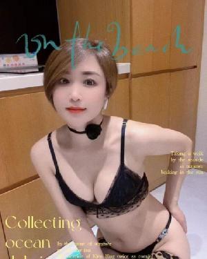 性感短发美女
