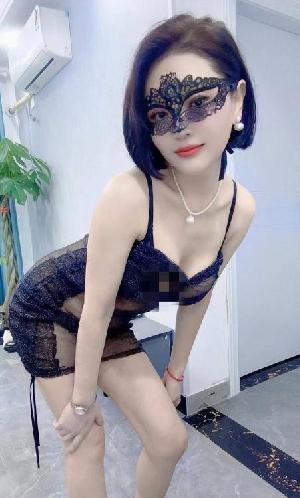 周浦夜探短发情趣秀儿