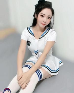 上梅林美腿琳达