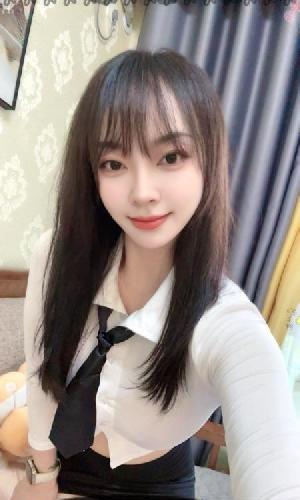 性感妩媚多姿少妇