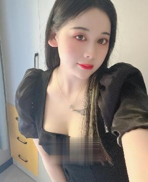 表情满足销魂极品骚货