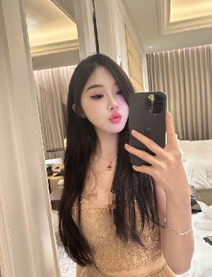 逼紧水多会调情的妹子