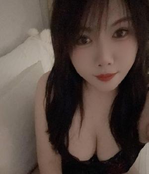 丰满温柔蜜桃臀老师
