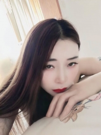 翘臀黑丝少妇