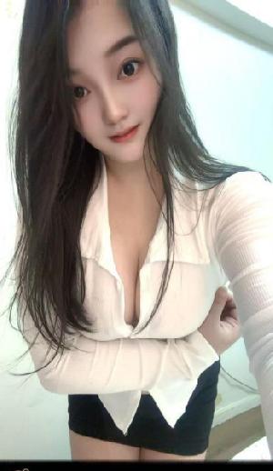 包臀裙兼职小少妇