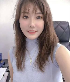 丰满性感翘臀