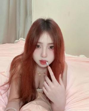 龙华区制服曼曼