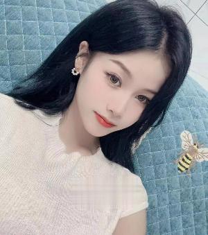 大胸妹妹又骚又浪