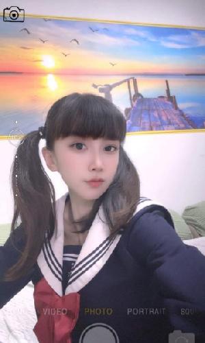 双马尾小姐姐