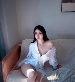 南城舌吻大美女