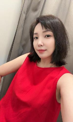 性感美妇悦悦