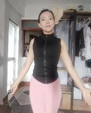 性感瑜伽老师