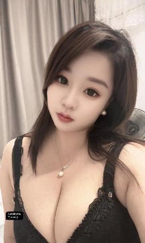 性感F奶小桃子