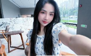 上城服务系气质御姐