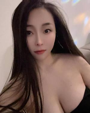 天府二街大胸晴晴