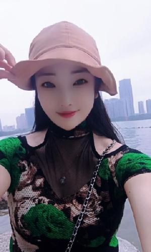 蜀山辣妹子