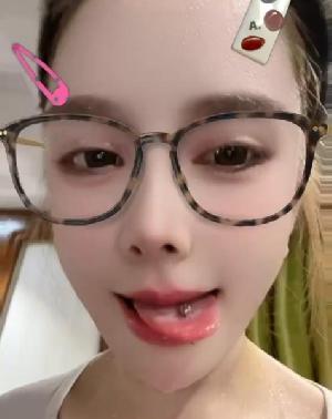 新区姗姗