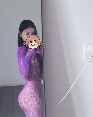 上城极致腰臀比小辣椒