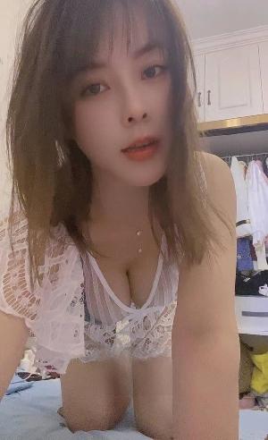 纯天然大奶少妇小乔