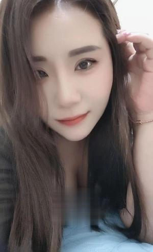 大胸小骚妇思思