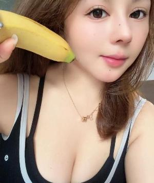 白皙圆润白馒头奶子