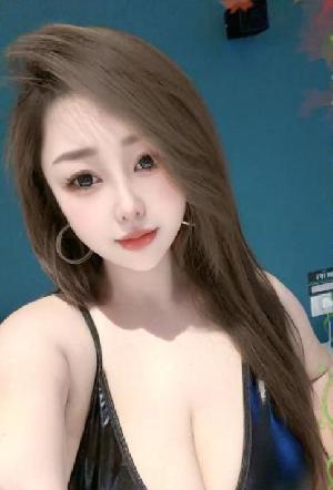 西青E奶巨乳少妇