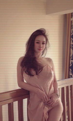 混血颜值性感御姐范
